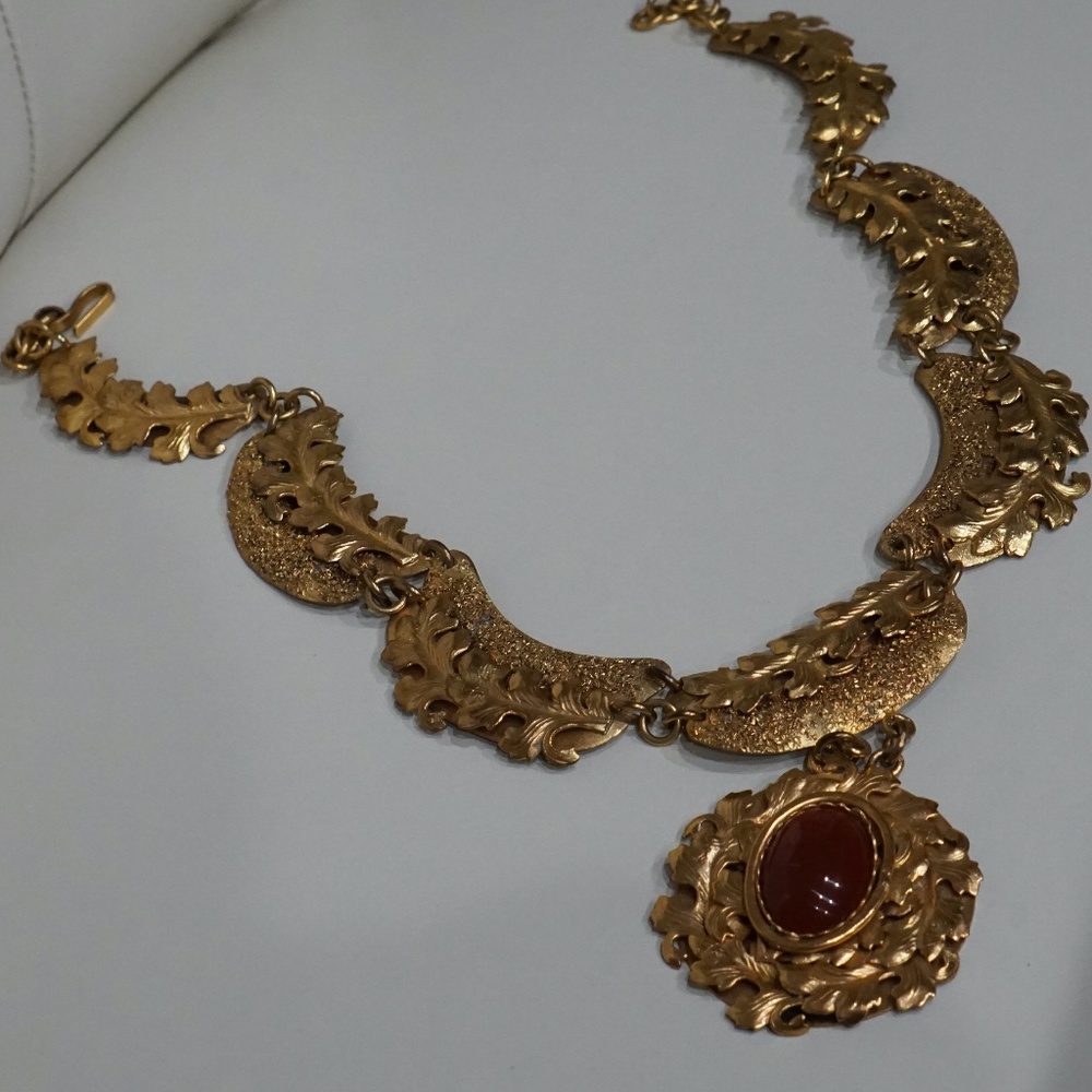 VINTAGE SILVANA ITALY Necklace with Stone